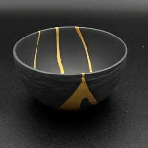 kintsugi noir mat et or2